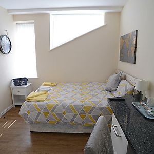 Deluxe Zimmer mit Kingsize-Bett